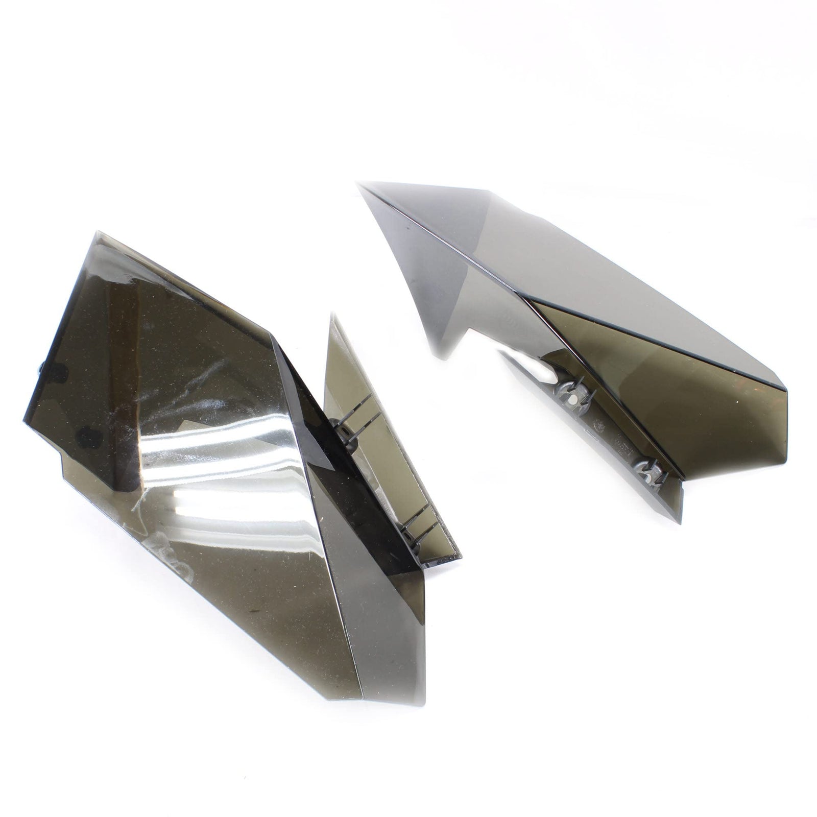 Dark smoke side deflectors improve wind protection on Ski-Doo REV-XP sleds