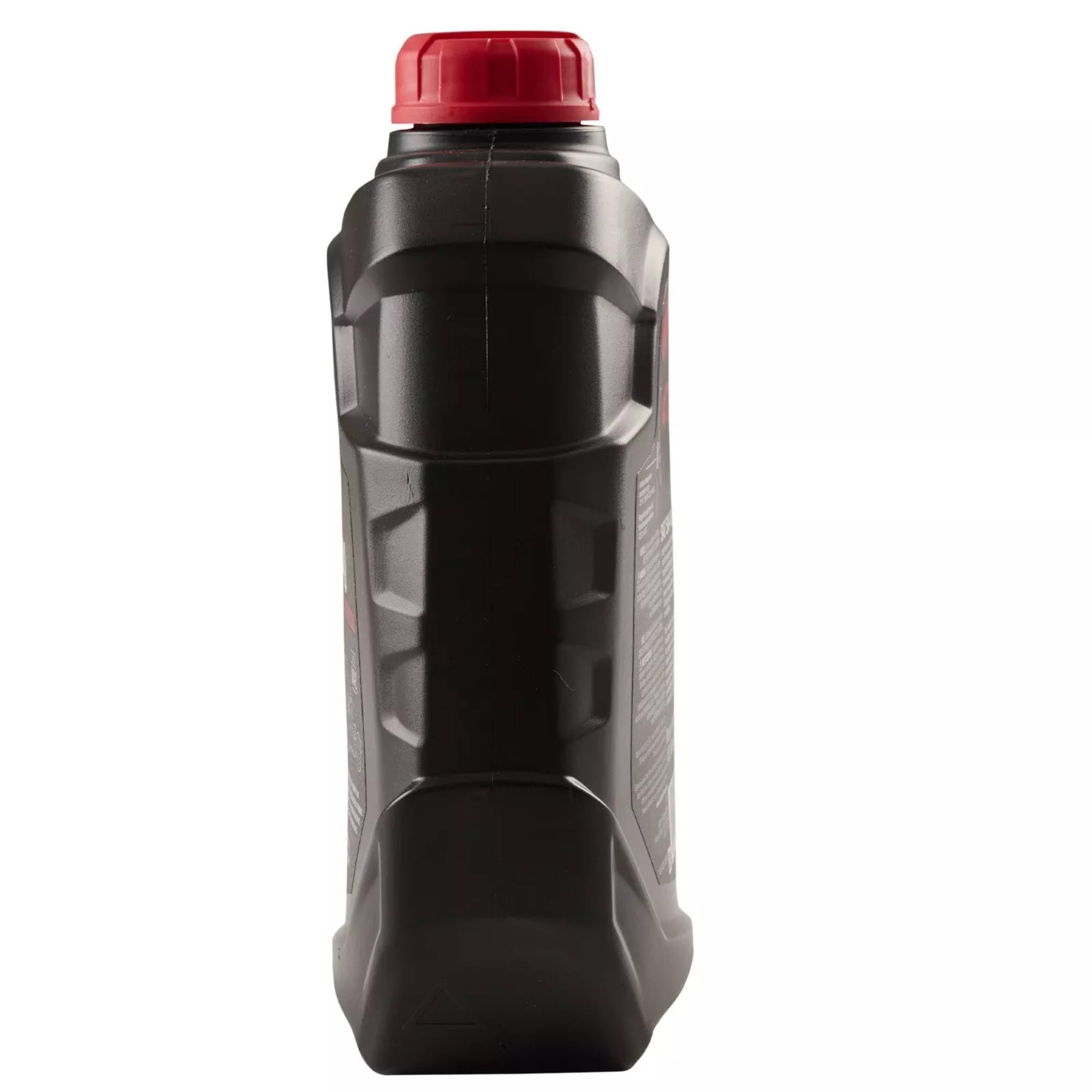 BRP XPS 4T 5W-40 Synthetic Oil bottle for high-performance 4-stroke engines.