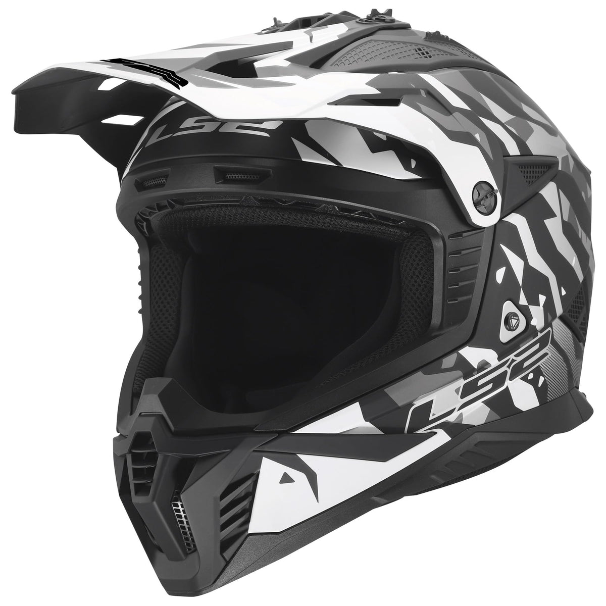 LS2 Gate II motocross helmet interior liner and ventilation system